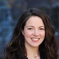 Elizabeth Smith headshot
