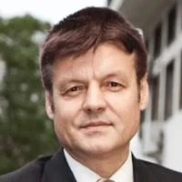 Dejan Budimirovic headshot