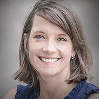 Ruth Meisner headshot.